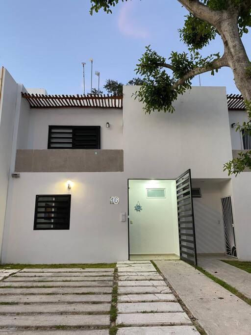 La Casa Del Arbol -4Bed 3 Bath Villa Пуерто Морелос Екстериор снимка