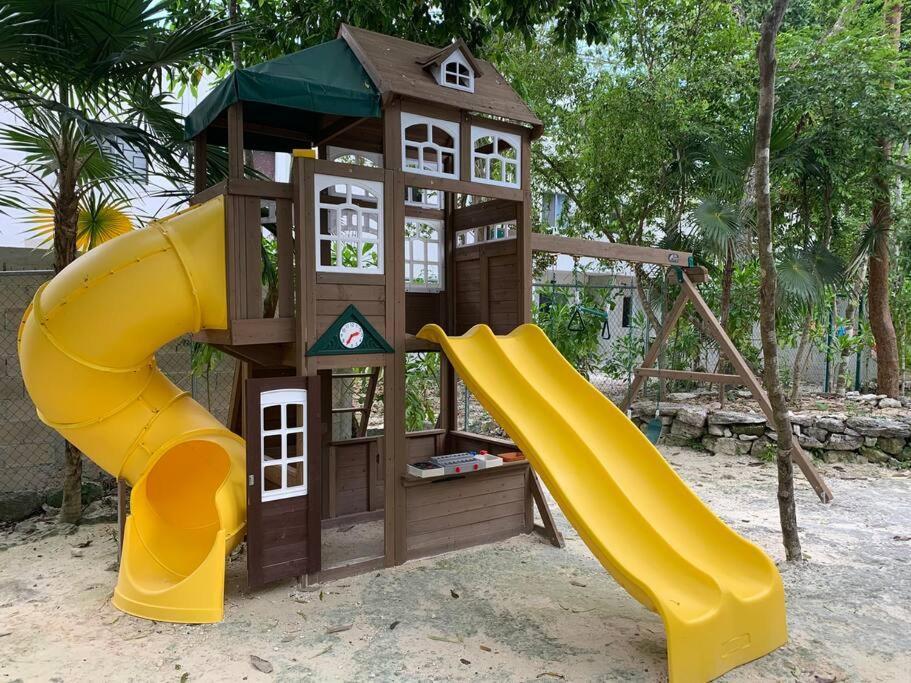 La Casa Del Arbol -4Bed 3 Bath Villa Пуерто Морелос Екстериор снимка